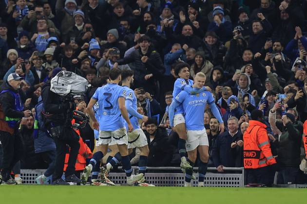 Manchester City v Real Madrid Champions League 11 02 2025. Erling Haaland (9) of Manchester City celebrates scoring to make it 2-1 during the Champions League match between Manchester City and Real Madrid at the Etihad Stadium, Manchester, England on 11 February 2025. Manchester Etihad Stadium Manchester England Editorial use only , Copyright: xConorxMolloyx PSI-21439-0051