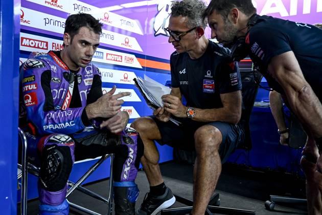 MOTO - MOTO GP - TESTS BURIRAM 2025 OLIVEIRA Miguel (prt), Prima Pramac Racing, Yamaha YZR-M1, portrait during the Thailand MotoGP Test on the Chang International Circuit from February 12 to 13, 2025 in Buriram, Thailand - BuriramThailand Copyright: xGIGIxSOLDANOx