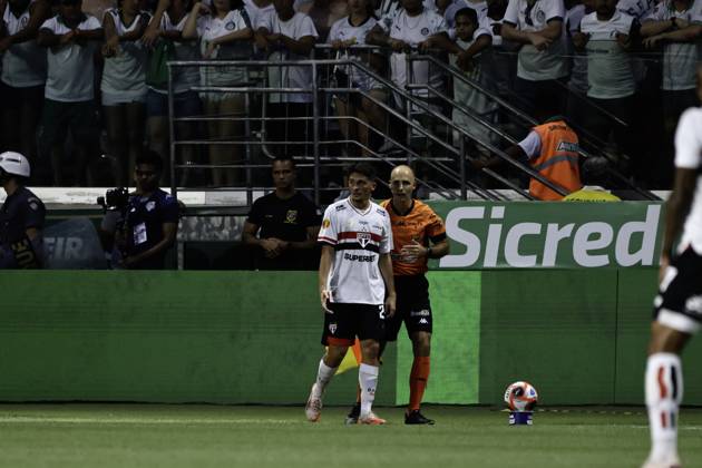 Match between Palmeiras and Sao Paulo for the Sao Paulo championship Sao paulo (sp), 02 16 2025 - paulistao palmeiras vs sao paulo - igor vinicius during the match between palmeiras and sao paulo, valid for the 10th round of the 2025 paulista football championship, on the night of this sunday, february 16, 2025, at allianz parque, in sao paulo-sp (Foto: Leco Viana Thenews2 imago images) SPO Copyright: xLecoxVianax