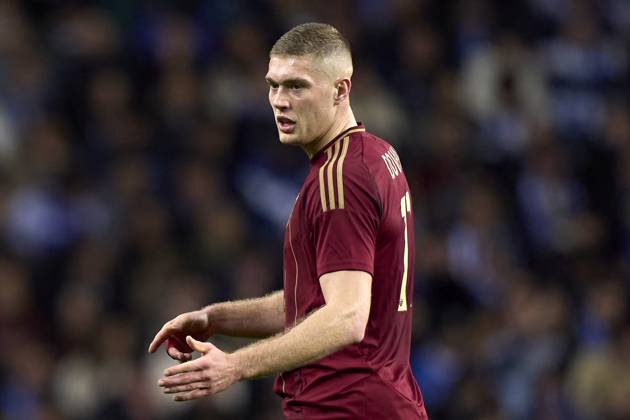 FC Porto v AS Roma - UEFA Europa League 2024 25 League Knockout Play-off First Leg Artem Dovbyk of AS Roma reacts during the UEFA Europa League Knockout phase play-offs 1st leg match between FC Porto and AS Roma at Estadio Do Dragao in Porto, Portugal, on February 13, 2025. UEFA Europa League Knockout phase play-offs1st leg match between FC porto and AS Roma at Estadio Do Dragao in Porto, Portugal, o Porto Portugal Copyright: xJosexManuelxAlvarezxReyx originalFilename:alvarezrey-notitle250213_npjeV