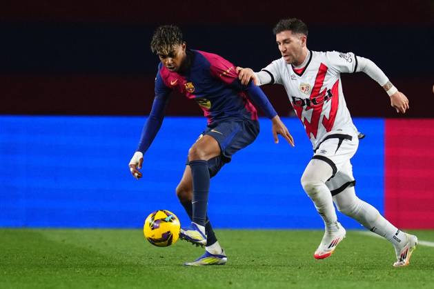 FC Barcelona, Barca Rayo Vallecano. La Liga EA Sports match. Date 24 Lamine Yamal of FC Barcelona and Adrian Embarba of Rayo Vallecano during the La Liga EA Sports match between FC Barcelona and Rayo Vallecano played at Lluis Companys Stadium on February 17, 2025 in Barcelona, Spain. kpng Copyright: xBaguxBlancox xPRESSINPHOTOx PS_240217_1987