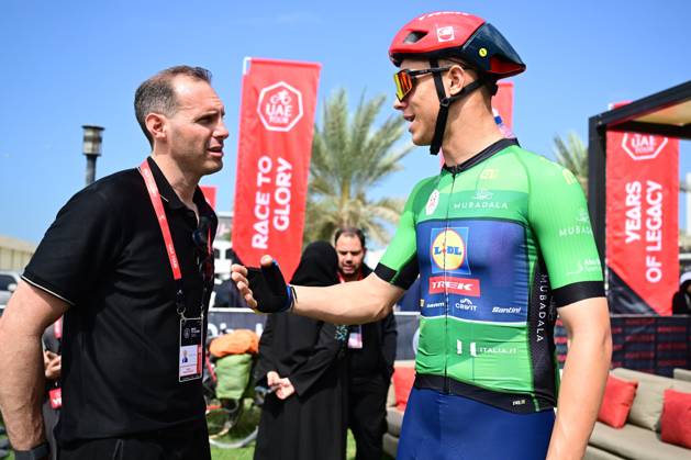 UAE Tour 2025 - Stage 3 JEBEL JAIS, UNITED ARAB EMIRATES - FEBRUARY 19 : Milan Jonathan (ITA) of Lidl-Trek and Fabrizio D amico Race Director pictured during Stage 3 of the UAE Tour 2025 cycling race with start in Ras Al Khaimah and finish in Jebel Jais (181km) on February 19, 2025 in Jebel Jais, United Arab Emirates, 19 02 2025 Jebel Jais United Arab Emirates  Copyright: xPeterxDexVoechtx