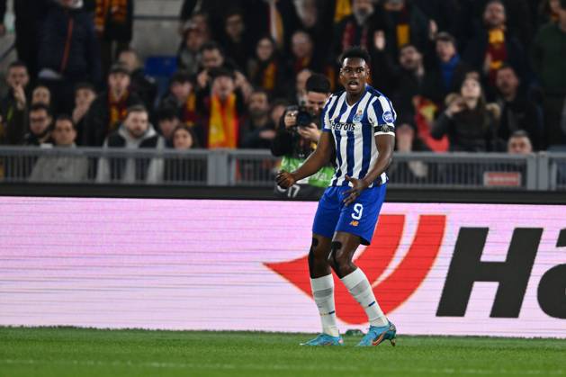 CALCIO - UEFA Europa League - AS Roma vs FC Porto Samu Omorodion of F.C. Porto celebrates after scoring the goal to make it 0-1 during the 2024 25 UEFA Europa League knockout play-off second leg match between A.S. Roma and F.C. Porto at Olympic Stadium on February 20, 2025 in Rome, Italy. Rome Italy  Copyright: xIPAxSport ABACAx