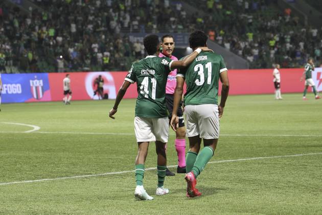 Match between Palmeiras and Botafogo SP for the Sao Paulo championship Sao paulo (sp), 20 02 2025 - paulistao palmeiras vs botagogo sp luighi from palmeiras scores and celebrates his goal in the match between palmeiras and botafogo sp, valid for the 11th round of the 2025 paulista football championship, on the night of this tuesday, february 20, 2025, at allianz parque, in sao paulo-sp (Foto: Leco Viana Thenews2 imago images) SPO Copyright: xLecoxVianax