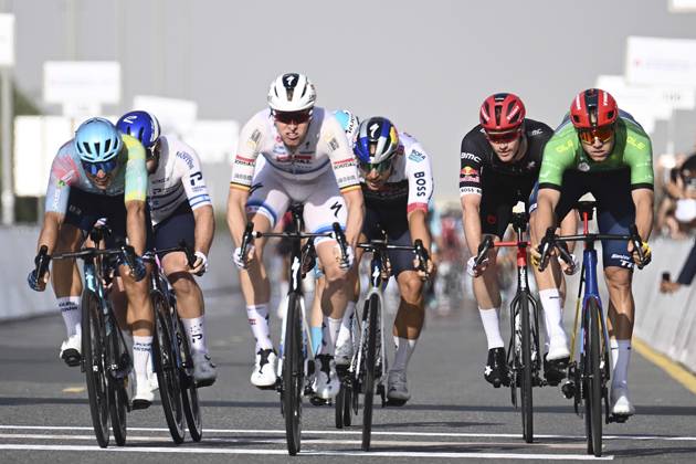 UAE Tour 2025 - Stage 5 DUBAI, UNITED ARAB EMIRATES - FEBRUARY 20 : Merlier Tim (BEL) of Soudal Quick-Step wins, Malucelli Matteo (ITA) of XDS Astana Team, Milan Jonathan (ITA) of Lidl-Trek, Welsford Sam (AUS) of Red Bull - Bora - Hansgrohe, Kogut Oded (ISR) of Israel - Premier Tech during Stage 5 of the UAE Tour 2025 cycling race with start in American University in Dubai and finish in Hamdan Bin Mohammed Smart University (160 km) on February 20, 2025 in Dubai, United Arab Emirates, 20 02 2025 Dubai United Arab Emirates  Copyright: xPeterxDexVoechtx