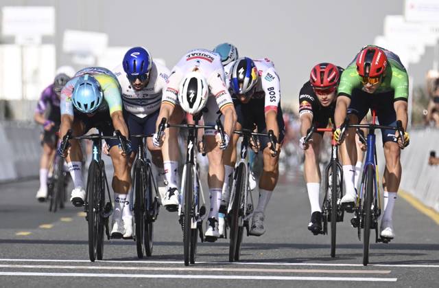 UAE Tour 2025 - Stage 5 DUBAI, UNITED ARAB EMIRATES - FEBRUARY 20 : Merlier Tim (BEL) of Soudal Quick-Step wins, Malucelli Matteo (ITA) of XDS Astana Team, Milan Jonathan (ITA) of Lidl-Trek, Welsford Sam (AUS) of Red Bull - Bora - Hansgrohe, Kogut Oded (ISR) of Israel - Premier Tech during Stage 5 of the UAE Tour 2025 cycling race with start in American University in Dubai and finish in Hamdan Bin Mohammed Smart University (160 km) on February 20, 2025 in Dubai, United Arab Emirates, 20 02 2025 Dubai United Arab Emirates  Copyright: xPeterxDexVoechtx