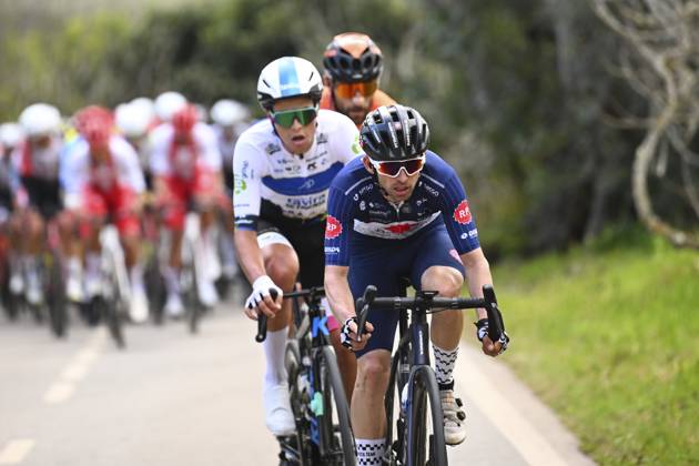 2025 Volta Algarve cycling race - Stage 3 TAVIRA, PORTUGAL - FEBRUARY 21 : Silva Joaquim (POR) of Efapel Cycling, Fonte Cesar (POR) of Radio Popular - Paredes - Boavista, Salgueiro Carlos (POR) of AP Hotels & Resorts Tavira SC Farense during stage 3 of the 51th edition of the Volta Algarve cycling race, with start in Vila Real Santo Antonio and finish in Tavira on February 21, 2025 in Tavira, Portugal, 21 02 2025 ( Motordriver Kenny Verfaillie - Tavira Portugal  Copyright: xTomasxSiskx