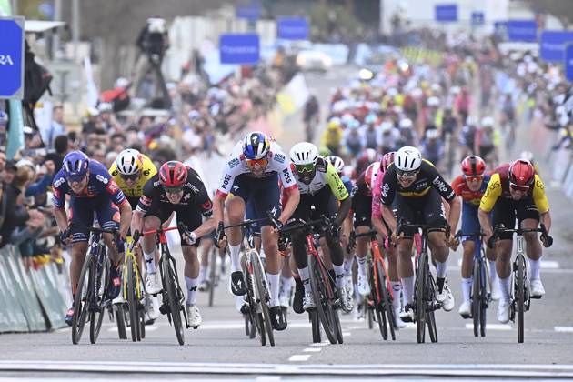 2025 Volta Algarve cycling race - Stage 3 TAVIRA, PORTUGAL - FEBRUARY 21 : Meeus Jordi (BEL) of Red Bull - Bora - Hansgrohe wins, Dainese Alberto (ITA) of Tudor Pro Cycling Team, Girmay Biniam (ERI) of Intermarche - Wanty, De Lie Arnaud (BEL) of Lotto Cycling Team, Van Uden Casper (NED) of Team Picnic PostNL, Fretin Milan (FRA) of Cofidis during stage 3 of the 51th edition of the Volta Algarve cycling race, with start in Vila Real Santo Antonio and finish in Tavira on February 21, 2025 in Tavira, Portugal, 21 02 2025 ( Motordriver Kenny Verfaillie - Tavira Portugal Copyright: xTomasxSiskx