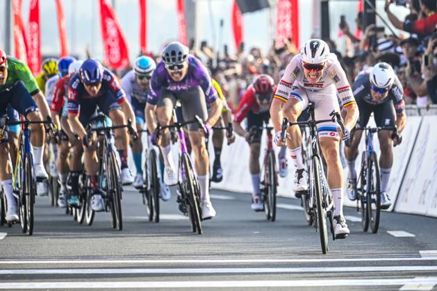 UAE Tour 2025 - Stage 6 ABU DHABI , UNITED ARAB EMIRATES - FEBRUARY 22 : Merlier Tim (BEL) of Soudal Quick-Step in the final sprint during Stage 6 of the UAE Tour 2025 cycling race with start in Abu Dhabi Cycling Club and finish in Abu Dhabi Breakwater (165 km) on February 22, 2025 in Abu Dhabi , United Arab Emirates, 22 02 2025 Abu Dhabi United Arab Emirates  Copyright: xPeterxDexVoechtx