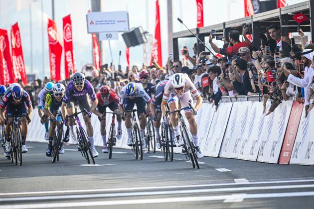 UAE Tour 2025 - Stage 6 ABU DHABI , UNITED ARAB EMIRATES - FEBRUARY 22 : Merlier Tim (BEL) of Soudal Quick-Step in the final sprint during Stage 6 of the UAE Tour 2025 cycling race with start in Abu Dhabi Cycling Club and finish in Abu Dhabi Breakwater (165 km) on February 22, 2025 in Abu Dhabi , United Arab Emirates, 22 02 2025 Abu Dhabi United Arab Emirates  Copyright: xPeterxDexVoechtx