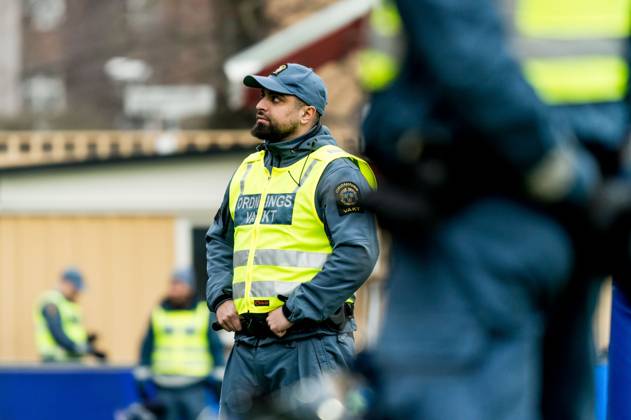 250222 Security guards during the Swedish Cup football match between Trelleborg and AIK on February 22, 2025 in Malmö Copyright: CHRISTIANxÖRNBERG BB250222CO093