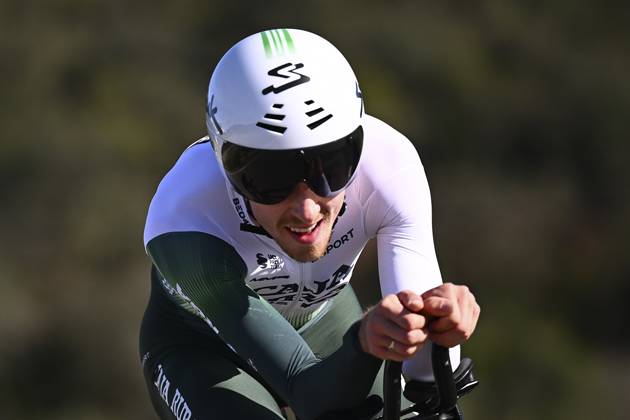 2025 Volta Algarve cycling race - Stage 5 MALHAO, PORTUGAL - FEBRUARY 23 : Johnston Calum (GBR) of Caja Rural-Seguros RGA during stage 5, an individual time trial, of the 51th edition of the Volta Algarve cycling race, with start in Salir and finish in Malhao on February 23, 2025 in Malhao, Portugal, 23 02 2025 ( Motordriver Kenny Verfaillie - Malhao Portugal  Copyright: xTomasxSiskx