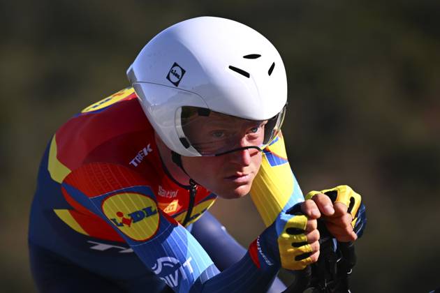 2025 Volta Algarve cycling race - Stage 5 MALHAO, PORTUGAL - FEBRUARY 23 : Oomen Sam (NED) of Lidl-Trek during stage 5, an individual time trial, of the 51th edition of the Volta Algarve cycling race, with start in Salir and finish in Malhao on February 23, 2025 in Malhao, Portugal, 23 02 2025 ( Motordriver Kenny Verfaillie - Malhao Portugal  Copyright: xTomasxSiskx