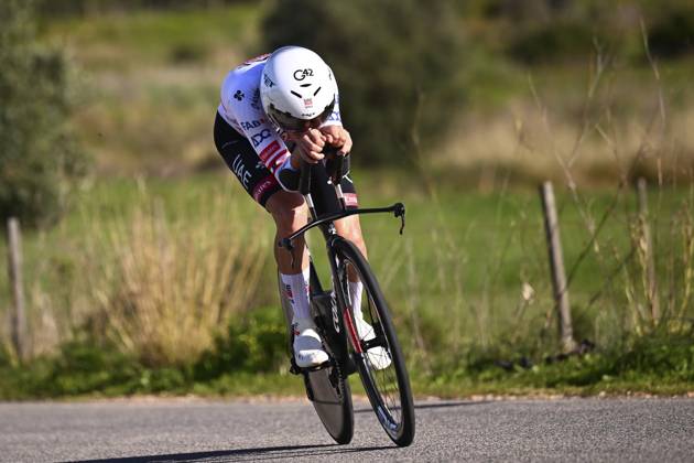 2025 Volta Algarve cycling race - Stage 5 MALHAO, PORTUGAL - FEBRUARY 23 : Grosschartner Felix (AUT) of UAE Team Emirates during stage 5, an individual time trial, of the 51th edition of the Volta Algarve cycling race, with start in Salir and finish in Malhao on February 23, 2025 in Malhao, Portugal, 23 02 2025 ( Motordriver Kenny Verfaillie - Malhao Portugal  Copyright: xTomasxSiskx