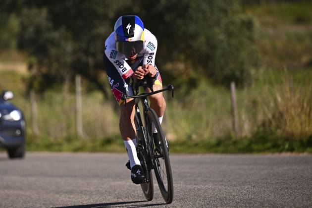 2025 Volta Algarve cycling race - Stage 5 MALHAO, PORTUGAL - FEBRUARY 23 : Roglic Primoz (SLO) of Red Bull - Bora - Hansgrohe during stage 5, an individual time trial, of the 51th edition of the Volta Algarve cycling race, with start in Salir and finish in Malhao on February 23, 2025 in Malhao, Portugal, 23 02 2025 ( Motordriver Kenny Verfaillie - Malhao Portugal  Copyright: xTomasxSiskx