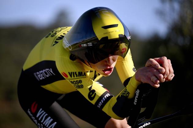 2025 Volta Algarve cycling race - Stage 5 MALHAO, PORTUGAL - FEBRUARY 23 : Vingegaard Jonas (DEN) of Team Visma I Lease a Bike during stage 5, an individual time trial, of the 51th edition of the Volta Algarve cycling race, with start in Salir and finish in Malhao on February 23, 2025 in Malhao, Portugal, 23 02 2025 ( Motordriver Kenny Verfaillie - Malhao Portugal  Copyright: xTomasxSiskx