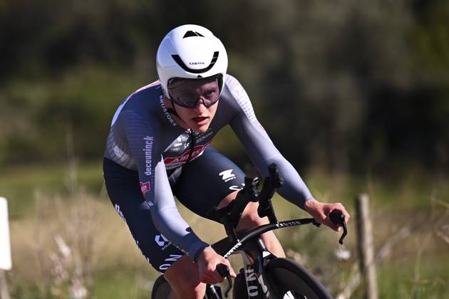 2025 Volta Algarve cycling race - Stage 5 MALHAO, PORTUGAL - FEBRUARY 23 : Glivar Gal (SLO) of Alpecin-Deceuninck during stage 5, an individual time trial, of the 51th edition of the Volta Algarve cycling race, with start in Salir and finish in Malhao on February 23, 2025 in Malhao, Portugal, 23 02 2025 ( Motordriver Kenny Verfaillie - Malhao Portugal Copyright: xTomasxSiskx