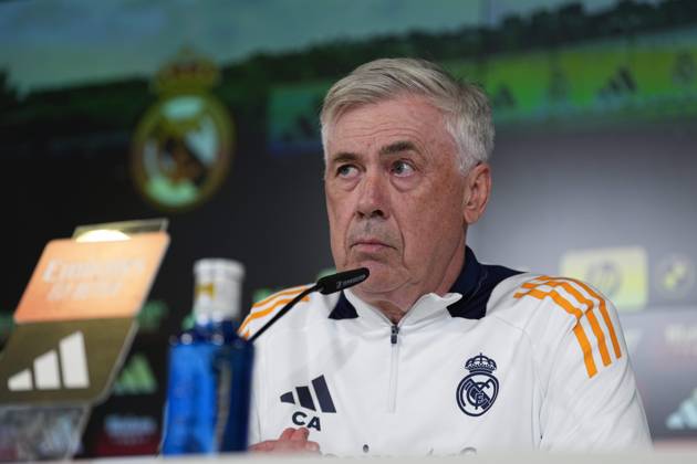 February 25, 2025, Valdebebas, Madrid, SPAIN: Carlo Ancelotti attends his press conference, PK, Pressekonferenz during the training day of Real Madrid ahead the Spanish Cup, Copa del Rey, football match against Real Sociedad at Ciudad Deportiva Real Madrid on February 25, 2024, in Valdebebas, Madrid, Spain. Valdebebas SPAIN - ZUMArain 20250225_zaa_a181_036 Copyright: xOscarxJ.xBarrosox