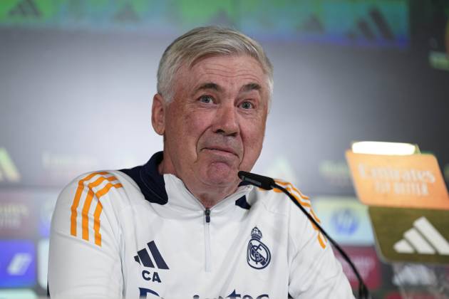 February 25, 2025, Valdebebas, Madrid, SPAIN: Carlo Ancelotti attends his press conference, PK, Pressekonferenz during the training day of Real Madrid ahead the Spanish Cup, Copa del Rey, football match against Real Sociedad at Ciudad Deportiva Real Madrid on February 25, 2024, in Valdebebas, Madrid, Spain. Valdebebas SPAIN - ZUMArain 20250225_zaa_a181_040 Copyright: xOscarxJ.xBarrosox