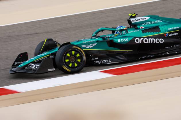 F1 - PRE-SEASON TESTING 2025 - BAHRAIN 14 ALONSO Fernando (spa), Aston Martin F1 Team AMR24, action during the Formula 1 Aramco pre-season testing 2025 of the 2025 FIA Formula One World Championship, WM, Weltmeisterschaft from February 26 to 28, 2025 on the Bahrain International Circuit, in Sakhir, Bahrain - SakhirBahrain  Copyright: xEricxAlonsox
