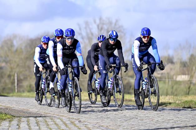 Flanders Classics opening weekend 2025 - training session 26 02 2025 GENT, BELGIUM - FEBRUARY 26 : Boivin Guillaume (CAN) of Israel - Premier Tech and teammates pictured during a during a training session ahead of the Flanders Classics opening weekend with Omloop Het Nieuwsblad and Kuurne Brussel Kuurne on February 26, 2025 in Gent, Belgium, 26 02 2025 Gent Belgium  Copyright: xJanxDexMeuleneirx