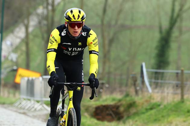 American Matteo Jorgenson of Team Visma-Lease a Bike pictured during a track reconnaissance session ahead this weekend s one-day cycling race Omloop Het Nieuwsblad, opening race of the Flemish classic one day races season, Friday 28 February 2025. DAVIDxPINTENS x113636735x