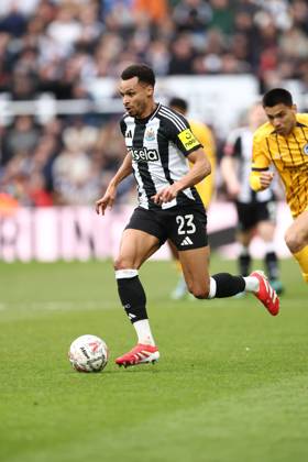 Newcastle United v Brighton and Hove Albion FA Cup 02 03 2025. 5th Round Jacob Murphy of Newcastle United during the FA Cup match between Newcastle United and Brighton and Hove Albion at St. James s Park, Newcastle, England on 2 March 2025. Newcastle St. James s Park Tyne and Wear England Editorial use only DataCo restrictions apply See www.football-dataco.com , Copyright: xRyanxBrownex PSI-21551-0141