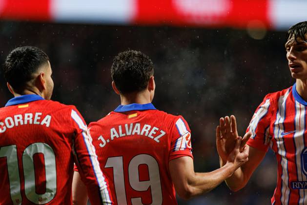 Julian Alvarez seen celebrating after scoring goal during LaLiga EA SPORTS game between teams of Atletico de Madrid and Athletic Club at Estadio Civitas Metropolitano (Maciej Rogowski) Madrid Estadio Civitas Metropolitano Spain Copyright: xMaciejxRogowskix atleticoathletic2425-238
