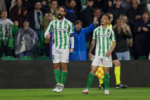 Real Betis Balompie v Vitoria SC - UEFA Conference League 2024 25 Round of 16 First Leg Francisco Roman Alarcon Isco of Real Betis celebrates a goal during the UEFA Conference League match between Real Betis and Vitoria Guimaraes SC at Benito Villamarin in Seville, Spain, on March 6, 2025. Seville Spain  Copyright: xDAXxImagesx originalFilename:daximages-realbeti250306_npAo0