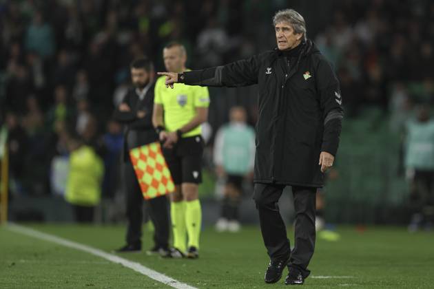 ESP: Real Betis-Vitoria Guimaraes. UEFA Conference League Real Betis head coach Manuel Pellegrini during the UEFA Conference League, round of 16 match, between Real Betis and Vitoria Guimaraes played at Benito Villamarin Stadium on March 06, 2025 in Sevilla, Spain. kpng Copyright: xAntonioxPozox xPRESSINPHOTOx AP_250306_BET_VIT_179
