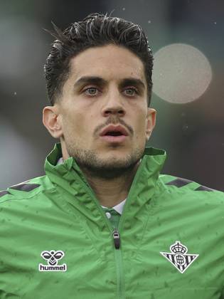 ESP: Real Betis-Vitoria Guimaraes. UEFA Conference League Marc Bartra of Real Betis during the UEFA Conference League, round of 16 match, between Real Betis and Vitoria Guimaraes played at Benito Villamarin Stadium on March 06, 2025 in Sevilla, Spain. kpng Copyright: xAntonioxPozox xPRESSINPHOTOx AP_250306_BET_VIT_048