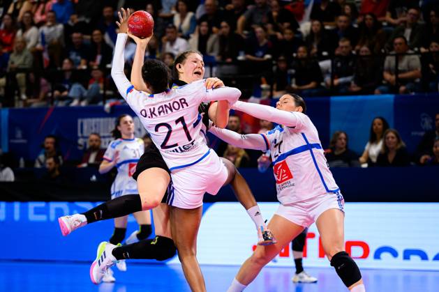 Handball, Women, France - Germany