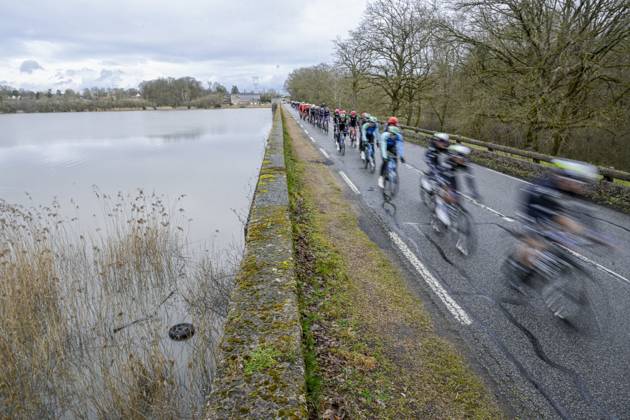 Paris - Nice 2025 - stage 2 BELLEGARDE, FRANCE - MARCH 10 : Illustration picture of the peloton during stage 2 of the 83th edition of the Paris - Nice cycling race, a stage of 183,9km with start in Montesson and finish in Bellegarde on March 10, 2025 in Bellegarde, France, 10 03 2025 ( Motordriver Kenny Verfaillie - Bellegarde France  Copyright: xNicoxVereeckenx