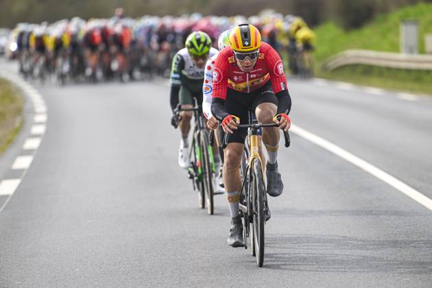 Paris - Nice 2025 - stage 2 BELLEGARDE, FRANCE - MARCH 10 : Abrahamsen Jonas (NOR) of Uno-X Mobility leading the escape pack during stage 2 of the 83th edition of the Paris - Nice cycling race, a stage of 183,9km with start in Montesson and finish in Bellegarde on March 10, 2025 in Bellegarde, France, 10 03 2025 ( Motordriver Kenny Verfaillie - Bellegarde France  Copyright: xNicoxVereeckenx