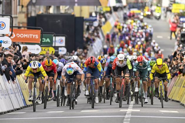 Paris - Nice 2025 - stage 2 BELLEGARDE, FRANCE - MARCH 10 : Merlier Tim (BEL) of Soudal Quick-Step, Jeannière Emilien (FRA) of Team Totalenergiesn Page Hugo (FRA) of Intermarche - Wanty in the final sprint during stage 2 of the 83th edition of the Paris - Nice cycling race, a stage of 183,9km with start in Montesson and finish in Bellegarde on March 10, 2025 in Bellegarde, France, 10 03 2025 ( Motordriver Kenny Verfaillie - Bellegarde France  Copyright: xNicoxVereeckenx