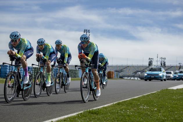 XDS Astana Team riders pictured during the warming up ahead of stage three of the 83th edition of the Paris-Nice cycling race, a 28,4km team time trial at the Nevers Magny-Cours racetrack, in Nevers, France, Tuesday 11 March 2025. DAVIDxPINTENS  x114676070x