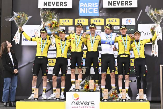 Paris - Nice 2025 - stage 3 NEVERS, FRANCE - MARCH 11 : Jorgenson Matteo (USA) of Team Visma Lease A Bike, Affini Edoardo (ITA) of Team Visma Lease A Bike, Campenaerts Victor (BEL) of Team Visma Lease A Bike, Hagenes Per Strand (NOR) of Team Visma Lease A Bike, Lemmen Bart (NED) of Team Visma Lease A Bike, Vingegaard Jonas (DEN) of Team Visma Lease A Bike, Zingle Axel (FRA) of Team Visma Lease A Bike pictured during the podium ceremony of stage 3 of the 83th edition of the Paris - Nice cycling race, a team time-trail stage of 28,4km with start on the Circuit Magny-Cours and finish in Nevers on March 11, 2025 in Nevers, France, 11 03 2025 ( Motordriver Kenny Verfaillie - Nevers France Copyright: xNicoxVereeckenx