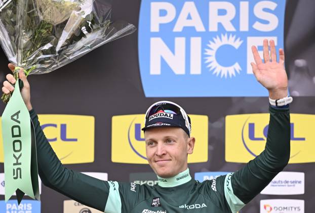 Paris - Nice 2025 - stage 3 NEVERS, FRANCE - MARCH 11 : Merlier Tim (BEL) of Soudal Quick-Step pictured with the green jersey during the podium ceremony of stage 3 of the 83th edition of the Paris - Nice cycling race, a team time-trail stage of 28,4km with start on the Circuit Magny-Cours and finish in Nevers on March 11, 2025 in Nevers, France, 11 03 2025 ( Motordriver Kenny Verfaillie - Nevers France  Copyright: xNicoxVereeckenx