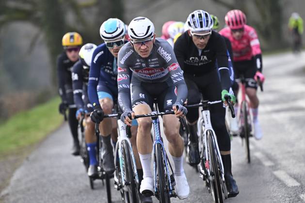 Paris - Nice 2025 - stage 4 LA LOGE DES GARDES, FRANCE - MARCH 12 : Vergallito Luca (ITA) of Alpecin - Deceuninck during stage 4 of the 83th edition of the Paris - Nice cycling race, a stage of 163,4km with start in Vichy and finish in La Loge Des Gardes on March 12, 2025 in La Loge Des Gardes, France, 12 03 2025 ( Motordriver Kenny Verfaillie - La Loge Des Gardes France  Copyright: xNicoxVereeckenx