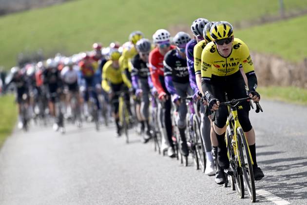 Paris - Nice 2025 - stage 4 LA LOGE DES GARDES, FRANCE - MARCH 12 : Hagenes Per Strand (NOR) of Team Visma Lease A Bike during stage 4 of the 83th edition of the Paris - Nice cycling race, a stage of 163,4km with start in Vichy and finish in La Loge Des Gardes on March 12, 2025 in La Loge Des Gardes, France, 12 03 2025 ( Motordriver Kenny Verfaillie - La Loge Des Gardes France  Copyright: xNicoxVereeckenx