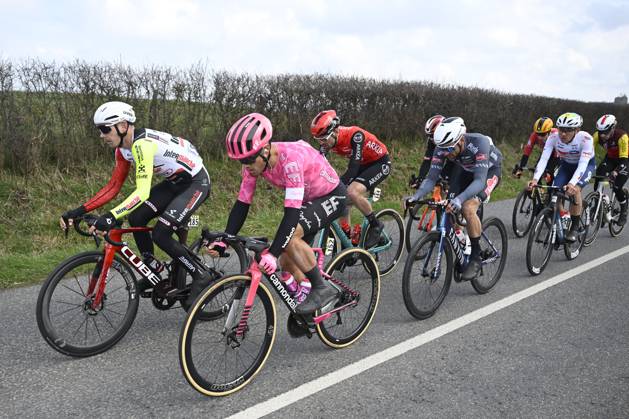 Paris - Nice 2025 - stage 4 LA LOGE DES GARDES, FRANCE - MARCH 12 : Smith Dion (NZL) of Intermarche - Wanty, Albanese Vincenzo (ITA) of Ef Education - Easypost, Guernalec Thibault (FRA) of Arkea - B&B Hotels, Planckaert Edward (BEL) of Alpecin - Deceuninck during stage 4 of the 83th edition of the Paris - Nice cycling race, a stage of 163,4km with start in Vichy and finish in La Loge Des Gardes on March 12, 2025 in La Loge Des Gardes, France, 12 03 2025 ( Motordriver Kenny Verfaillie - La Loge Des Gardes France  Copyright: xNicoxVereeckenx