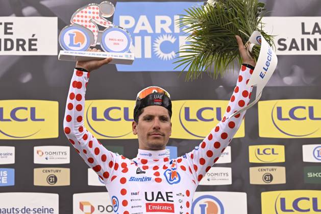 Paris - Nice 2025 - stage 5 LA COTE-SAINT-ANDRE, FRANCE - MARCH 13 : Almeida Joao (POR) of Uae Team Emirates - Xrg pictured with the polka dot jersey during the podium ceremony of stage 5 of the 83th edition of the Paris - Nice cycling race, a stage of 196,5km with start in Saint-Just-en-Chevalet and finish in La Cote-Saint-Andre on March 13, 2025 in La Cote-Saint-Andre, France, 13 03 2025 ( Motordriver Kenny Verfaillie - La Cote-Saint-Andre France  Copyright: xNicoxVereeckenx