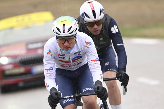 Paris - Nice 2025 - stage 6 BERRE L ETANG, FRANCE - MARCH 14 : Gachignard Thomas (FRA) of Team Totalenergies and Cavagna Remi (FRA) of Groupama - Fdj during stage 6 of the 83th edition of the Paris - Nice cycling race, a stage of 209,8km with start in Saint-Julien-en-Saint-Alban and finish in Berre L Etang on March 14, 2025 in Berre L Etang, France, 14 03 2025 ( Motordriver Kenny Verfaillie - Berre L Etang France Copyright: xNicoxVereeckenx