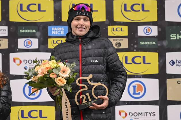 Paris - Nice 2025 - stage 7 AURON, FRANCE - MARCH 15 : Storer Michael (AUS) of Tudor Pro Cycling Team on the podium most combative rider of the day during stage 7 of the 83th edition of the Paris - Nice cycling race, a stage of 109,3km with start in Nice and finish at Auron on March 15, 2025 in Auron, France, 15 03 2025 ( Motordriver Kenny Verfaillie - Auron France  Copyright: xNicoxVereeckenx