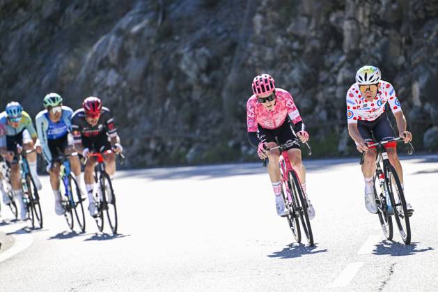 Paris - Nice 2025 - stage 8 NICE, FRANCE - MARCH 16 : Gachignard Thomas (FRA) of Team Totalenergies and Powless Neilson (USA) of Ef Education - Easypost in action during stage 8 and final stage of the 83th edition of the Paris - Nice cycling race, a stage of 119,9km with start and finish in Nice on March 16, 2025 in Nice, France, 16 03 2025 ( Motordriver Kenny Verfaillie - Nice France  Copyright: xNicoxVereeckenx