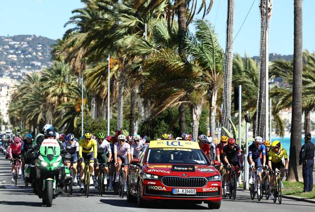 The pack of riders pictured in action during stage eight of the 83th edition of the Paris-Nice cycling race, 119,9 km from Nice to Nice, France, Sunday 16 March 2025. DAVIDxPINTENS  x115096001x