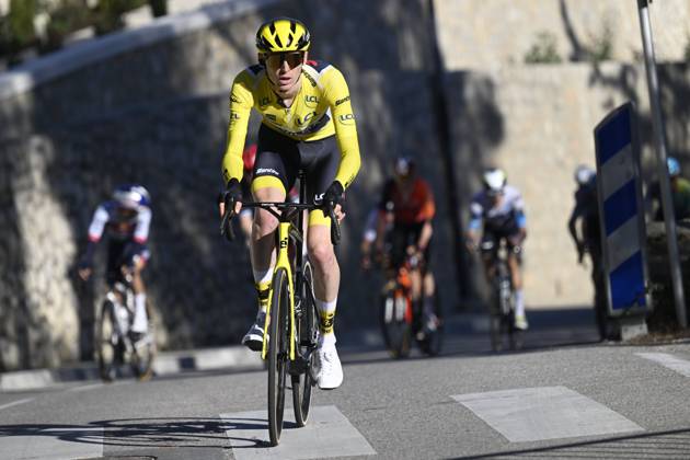 Paris - Nice 2025 - stage 8 NICE, FRANCE - MARCH 16 : Jorgenson Matteo (USA) of Team Visma Lease A Bike attacking during stage 8 and final stage of the 83th edition of the Paris - Nice cycling race, a stage of 119,9km with start and finish in Nice on March 16, 2025 in Nice, France, 16 03 2025 ( Motordriver Kenny Verfaillie - Nice France  Copyright: xNicoxVereeckenx