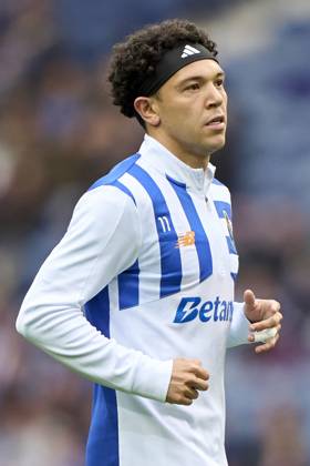 FC Porto v AVS - Liga Portugal Betclic Eduardo Gabriel Aquino Cossa Pepe of FC Porto looks on during the warm-up prior to the Liga Portugal Betclic match between FC Porto and AVS Futebol at Estadio Do Dragao in Porto, Portugal, on March 15, 2025. Porto, Portugal Porto Portugal Copyright: xJosexManuelxAlvarezxReyx originalFilename:alvarezrey-slbenfic250315_npqjm