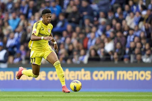 FC Porto v AVS - Liga Portugal Betclic John Mercado of AVS Futebol is in action during the Liga Portugal Betclic match between FC Porto and AVS Futebol at Estadio Do Dragao in Porto, Portugal, on March 15, 2025. Porto, Portugal Porto Portugal Copyright: xJosexManuelxAlvarezxReyx originalFilename:alvarezrey-slbenfic250315_npwXT