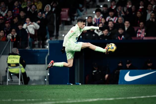 Atletico de Madrid v FC Barcelona, Barca - LaLiga EA Sports MADRID, SPAIN, MARCH 16: Pedri Gonzalez of FC Barcelona during the LaLiga EA Sports match between Atletico de Madrid and FC Barcelona at Estadio Civitas Metropolitano on March 16, 2025 in Madrid, Spain. Madrid Estadio Civitas Metropolitano Madrid Spain Copyright: xAlexxPerezx AtleticodeMadridFCBarcelona16MARCH287